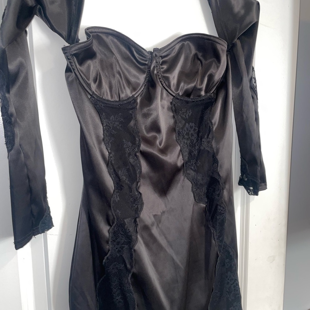 🖤 PrettyLittleThing Black Satin Lace Corset Mini Dress